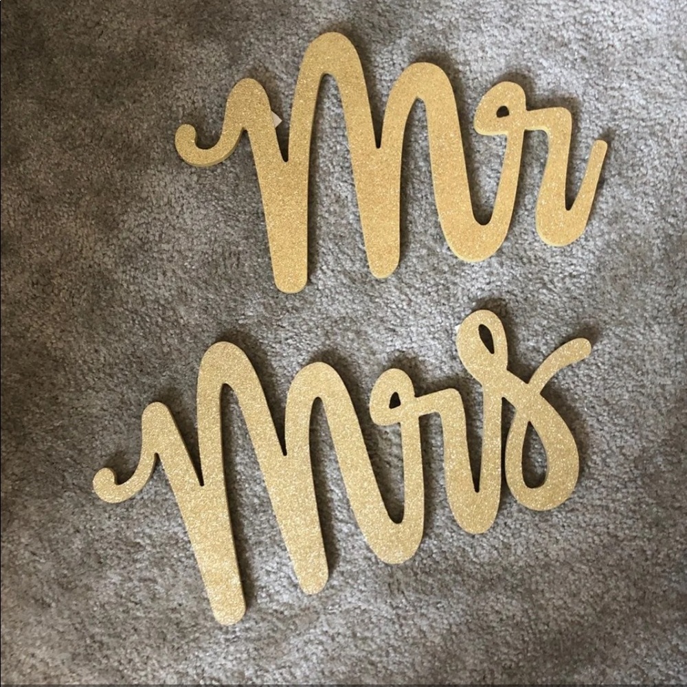 Gold Mr and Mrs signs- home decor